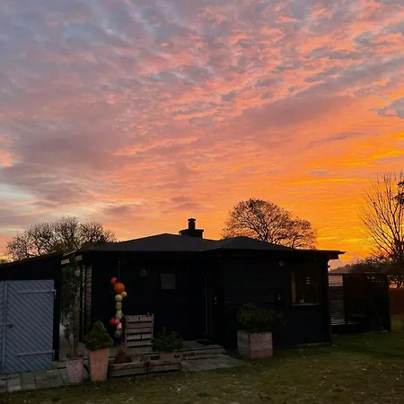 Feriehus With View Of Helnaes Bay