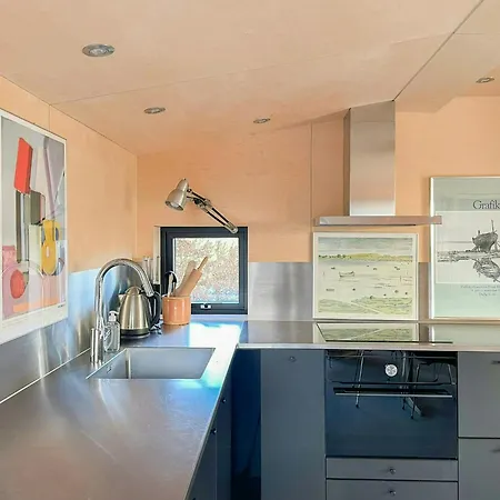 With View Of Helnaes Bay Feriehus